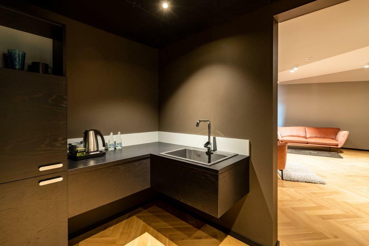 Maestro Design Hotel リエパーヤ エクステリア 写真
