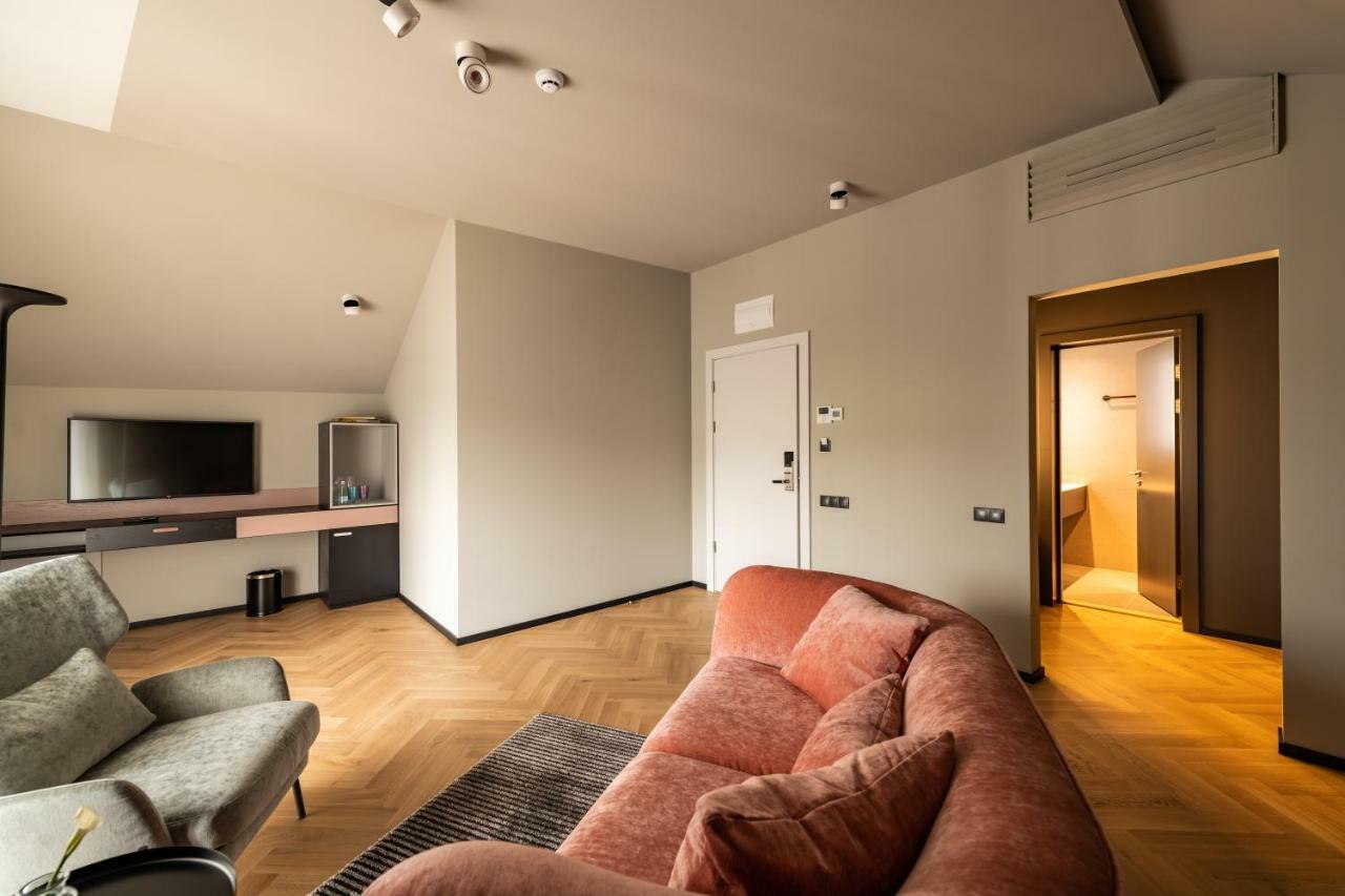Maestro Design Hotel リエパーヤ エクステリア 写真