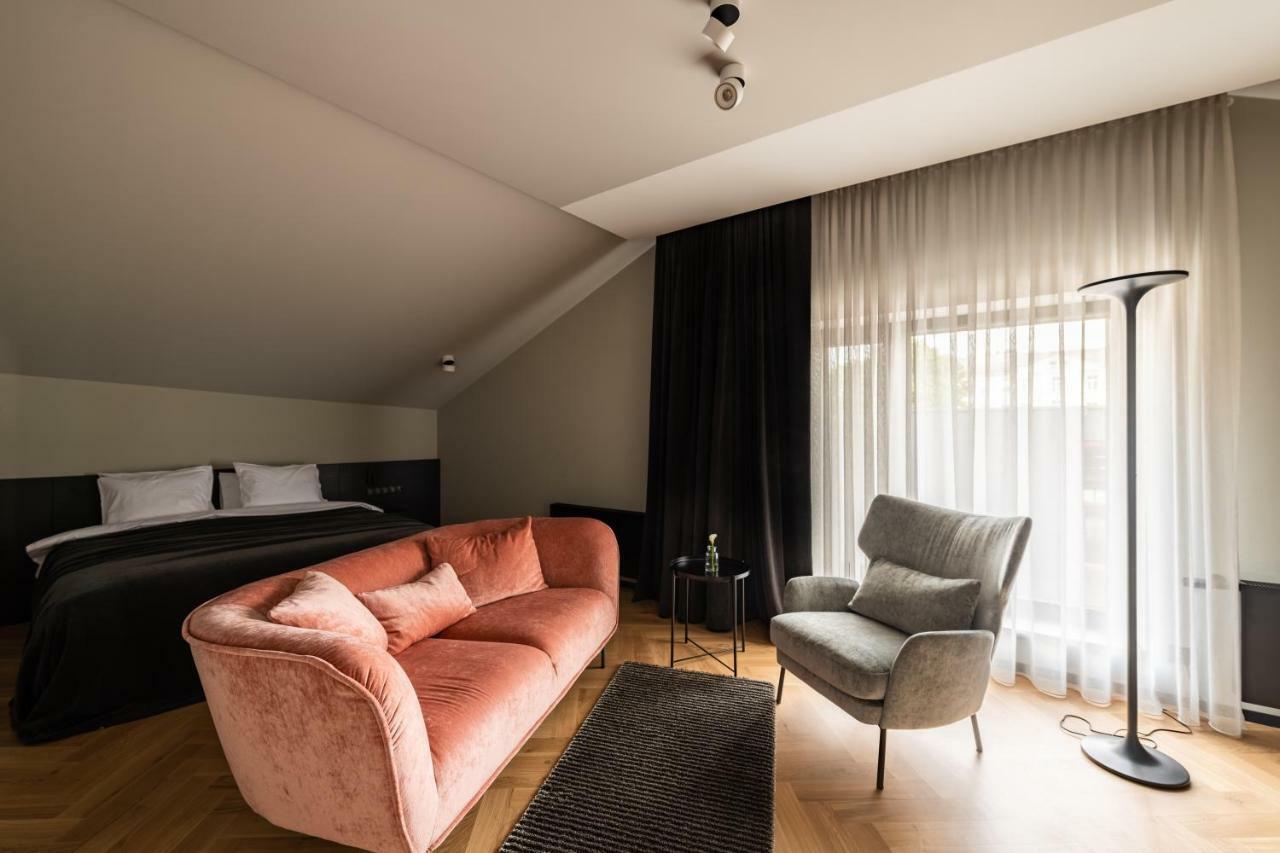 Maestro Design Hotel リエパーヤ エクステリア 写真